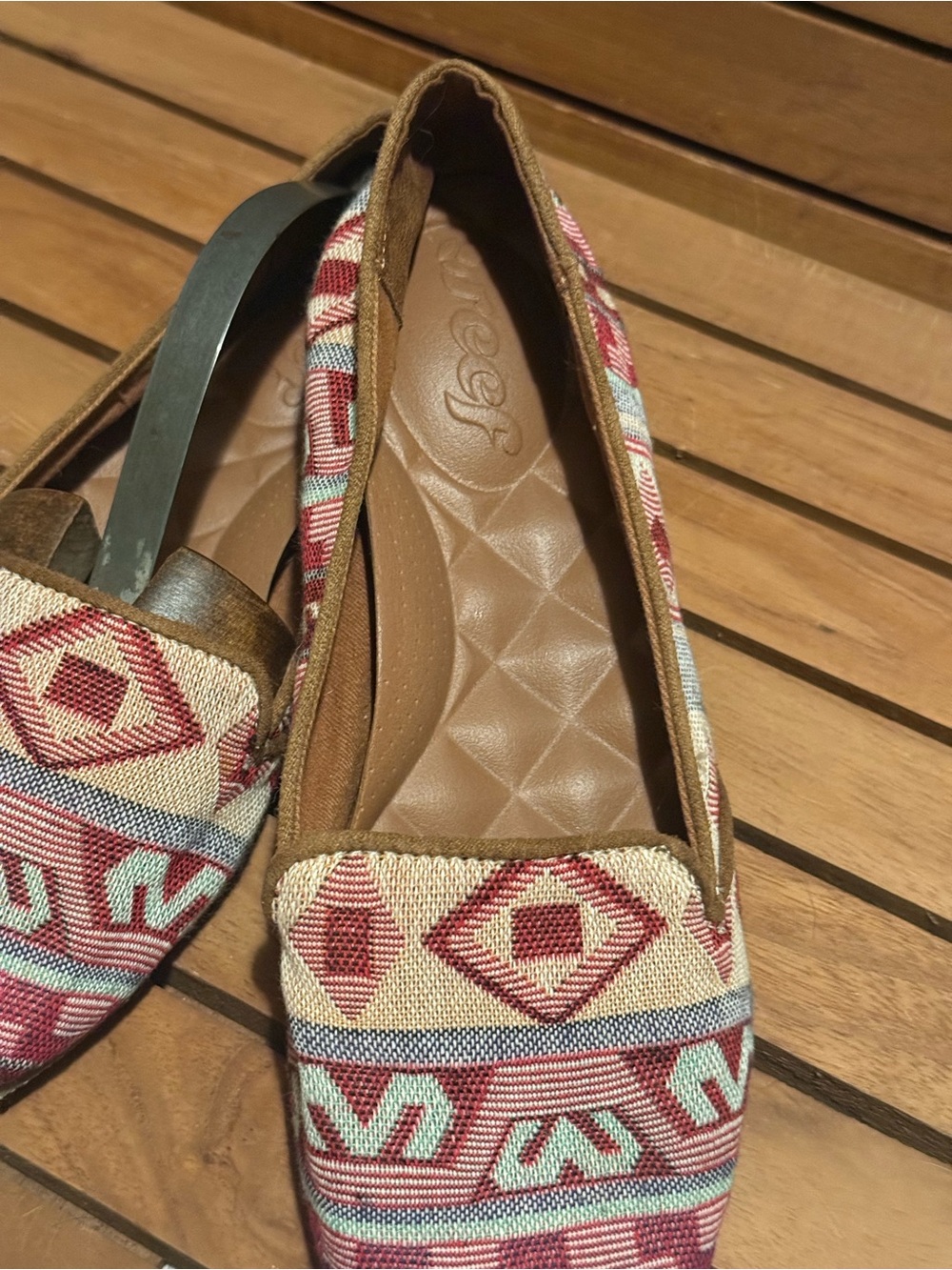 Reef Women's Mayuta TX Red Multi Slip-On Shoe size US 8 - Picture 7 of 8